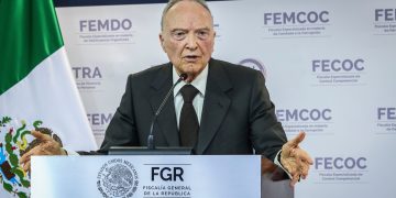 Sheinbaum, sobre la posible salida de Gertz Manero: “Recibí una carta del Senado y la estoy analizando”